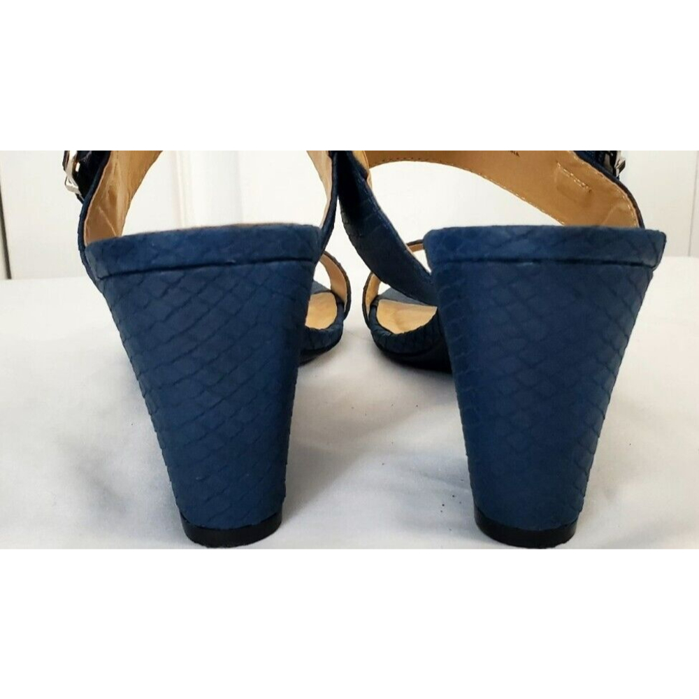 CL by Laundry Women's High Heels Size 8.5 Blue Ankle Strap Sandals EUC - Picture 3 of 6